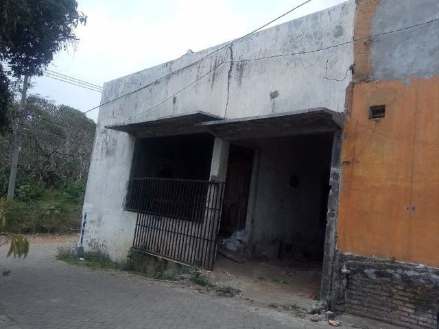Rumah Second Hook Pinggir Jalan Siap Huni Karangploso Malang