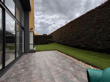 place photo 66