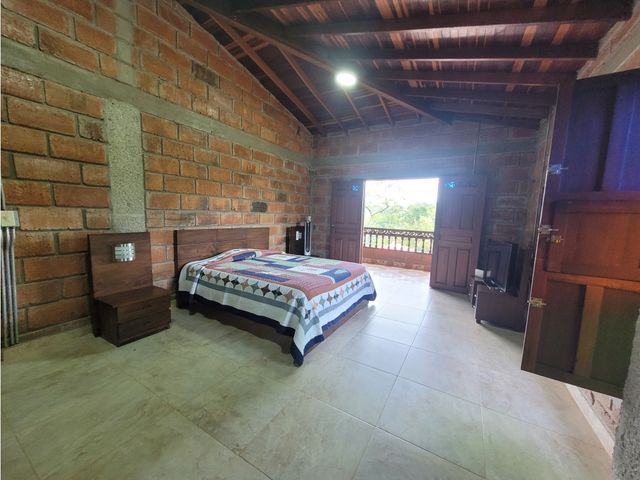 place photo 63