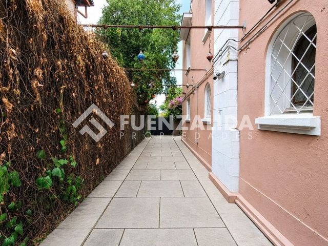 place photo 33