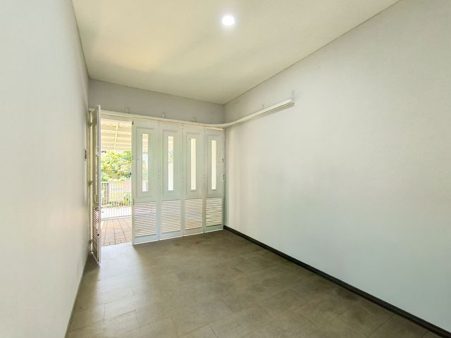 place photo 60