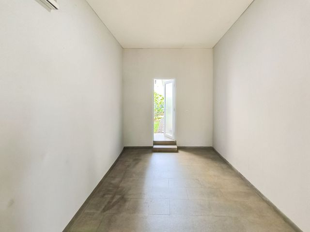 place photo 58