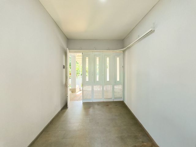 place photo 59
