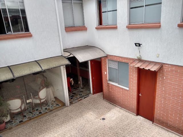 place photo 25