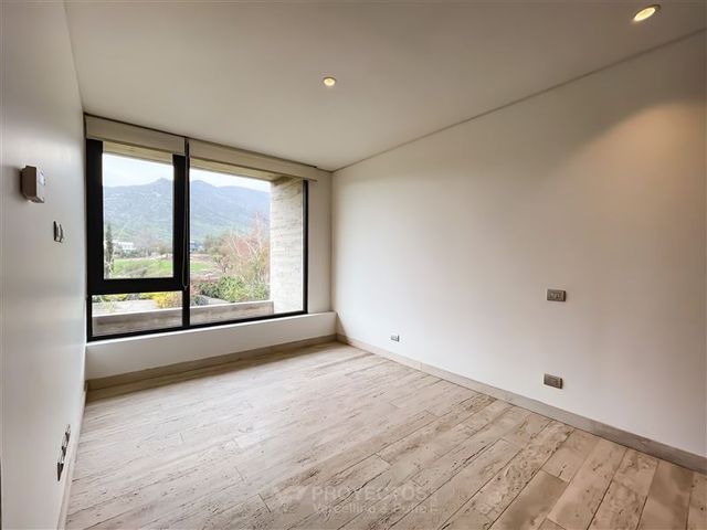 place photo 51