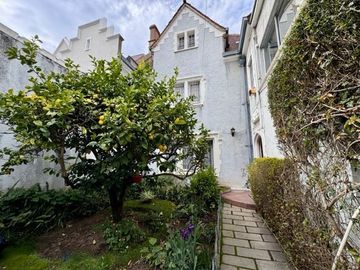 place photo 2