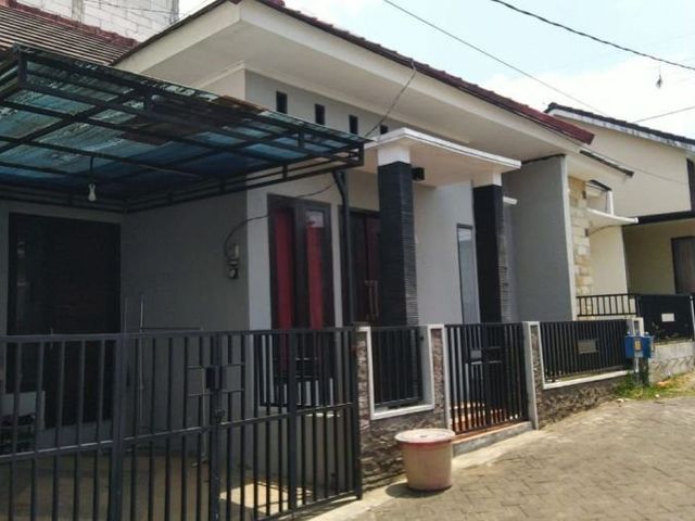 Dijual Rumah Second Siap Huni Di Sukun Kota Malang