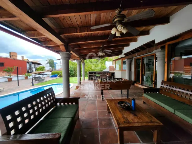 place photo 38