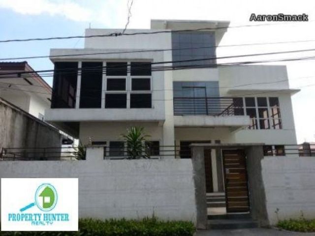 House and Lot in Paranaque City For Sale at