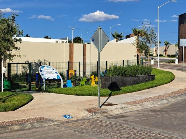 place photo 35