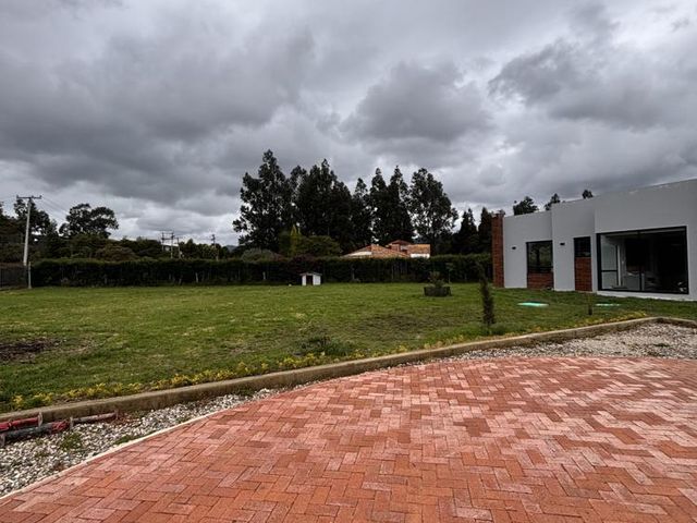 place photo 71