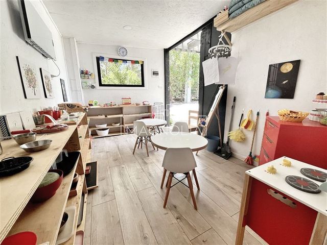 place photo 30