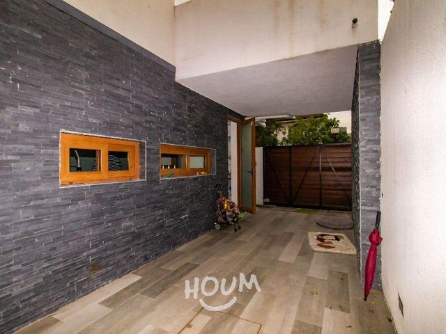 place photo 66