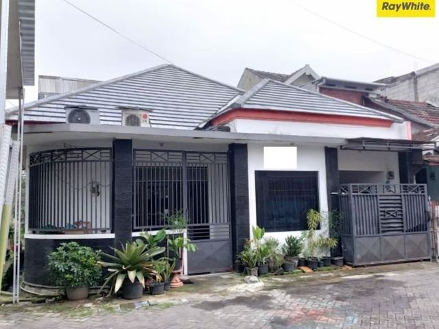 Dijual Rumah SHM Lokasi di Pondok Sidokare Asri Sidoarjo