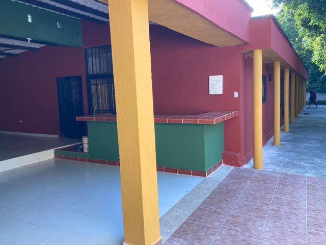 place photo 18