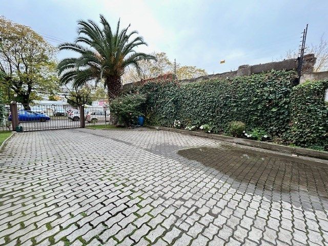 place photo 32