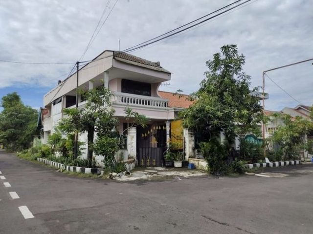 Perum.RUNGKUT ASRI Siap Huni 3M