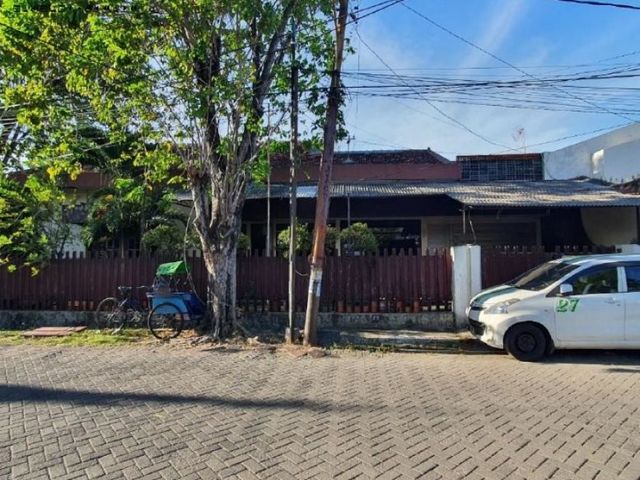 Rumah Manyar Kertoarjo STRATEGIS