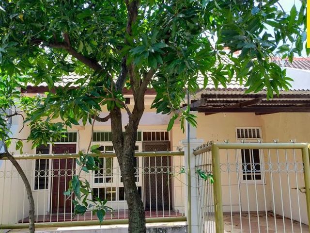 Rumah Dijual Cepat SHM Siap Huni Lokasi Di Taman Pondok Jati, Sidoarjo