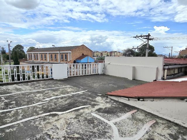 place photo 18
