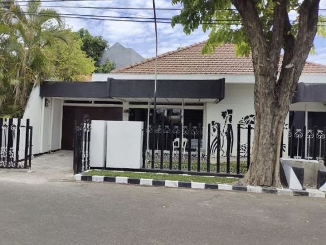 Rumah di Manyar Tirtomoyo Listrik: 1300