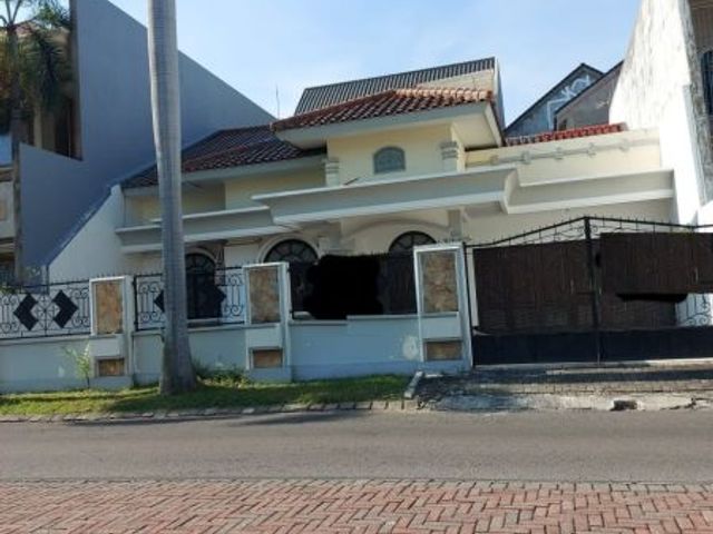 Disewakan Rumah di Puri Widya Kencana, Surabaya Barat