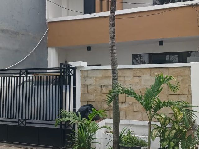 DIJUAL RUMAH 2 LANTAI – BABATAN PRATAMA