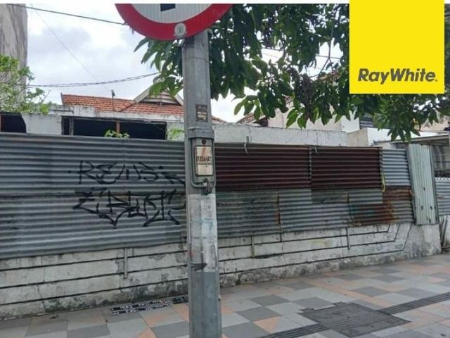Dijual Rumah Lama Lokasi di Jl. Perak Timur, Surabaya