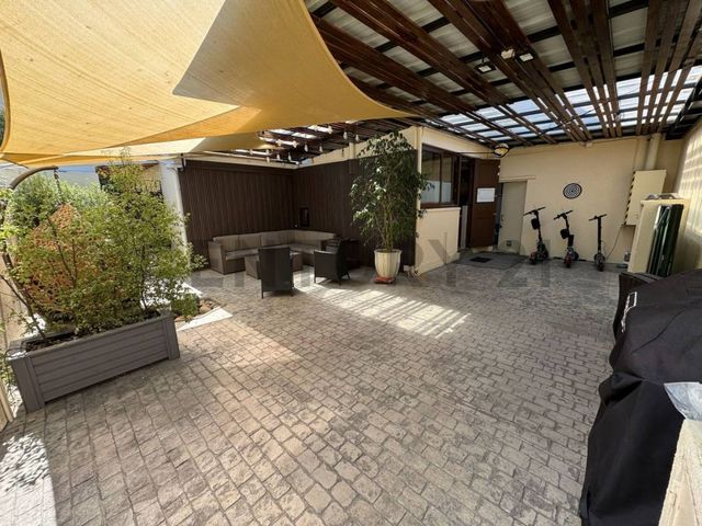 place photo 25