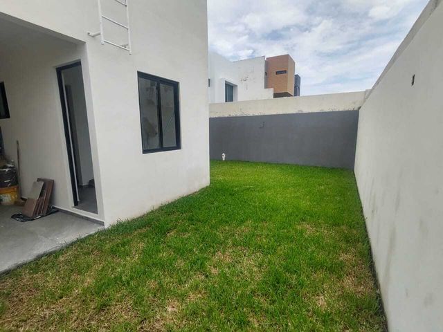 place photo 33