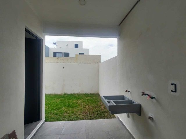 place photo 38