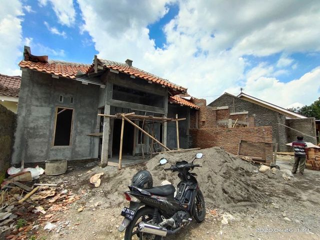 Dijual rumah baru mayang