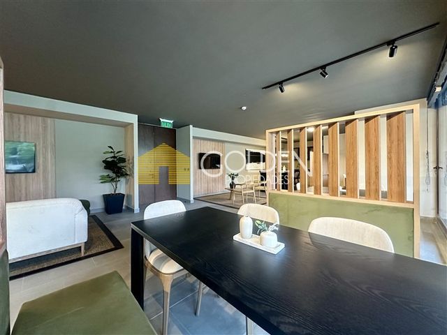 place photo 73