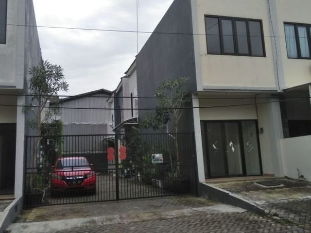 DISEWAKAN CEPAT! Rumah Puri 88 Jemursari (Sidosermo Indah)