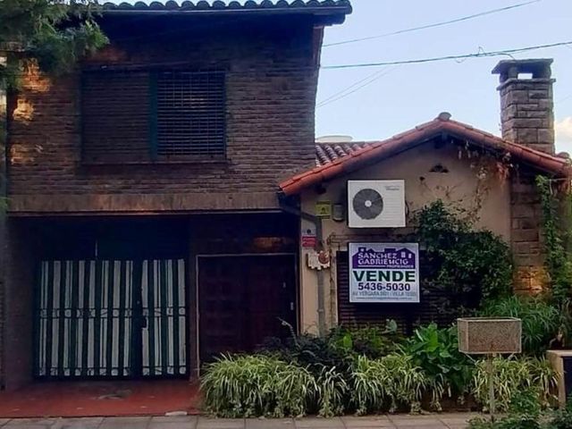 Casa en venta en excelente ubicación