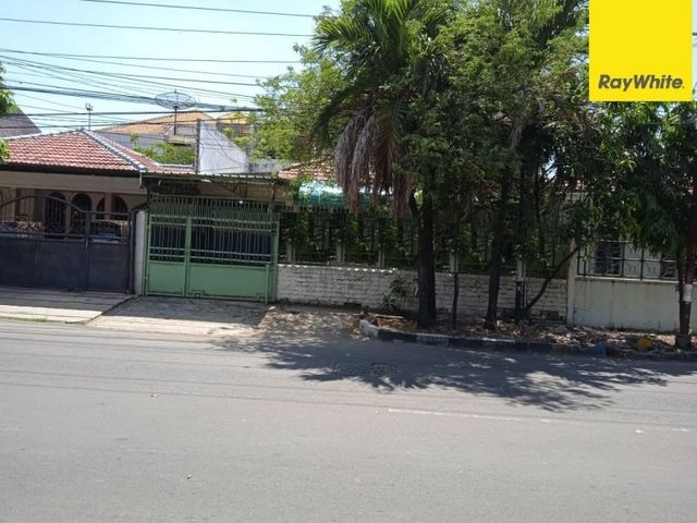 Dijual Rumah Siap Huni Lokasi Di Jl. Raya Darmo Indah Barat, Surabaya