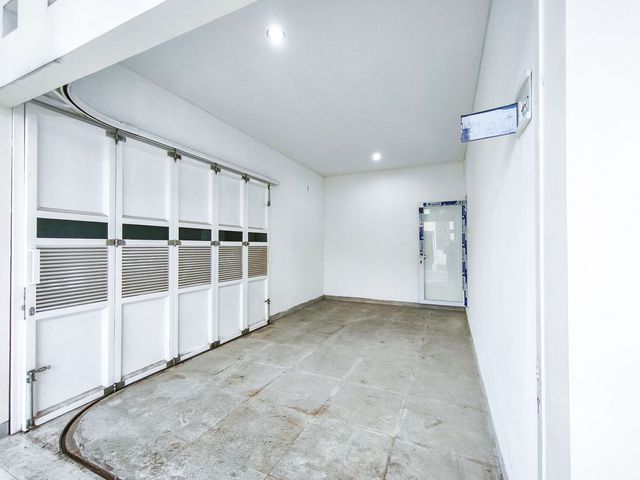 place photo 54