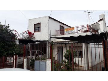 CALLE ISLAS MALVINAS E/ASAMBLEA Y GAVILAN