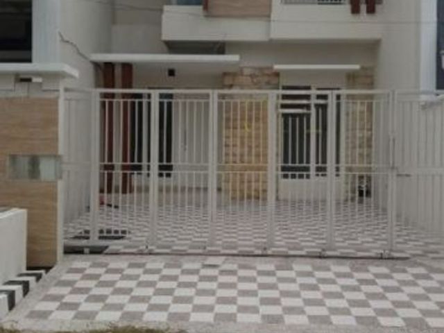 Rumah di Villa Kalijudan, Strategis, Siap Huni, Minimalis