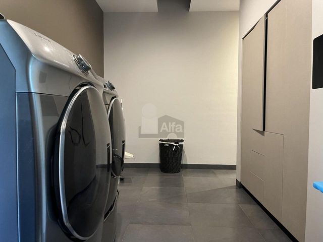 place photo 40