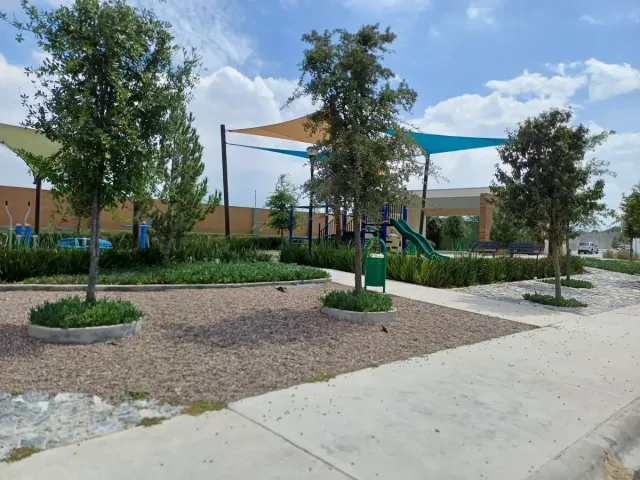 place photo 23