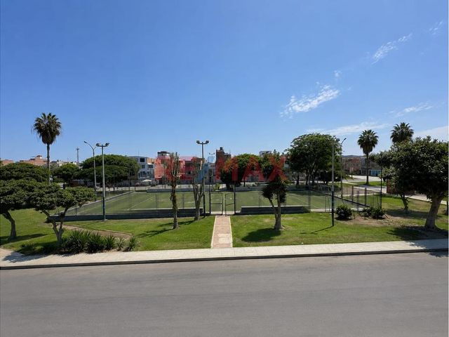 place photo 18