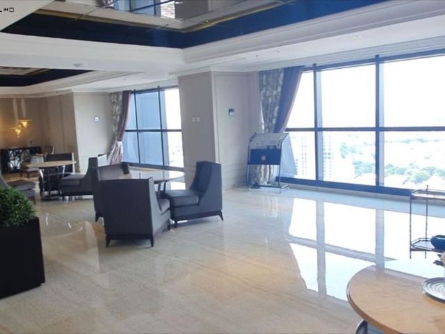 Apartment The Peak FURNISH BY ALEX BAYU