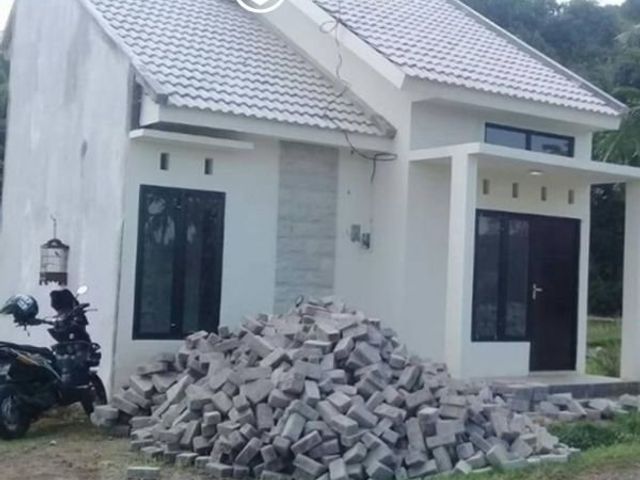 RUMAH INDENT BINTORO GREENHILL AREA PATRANG