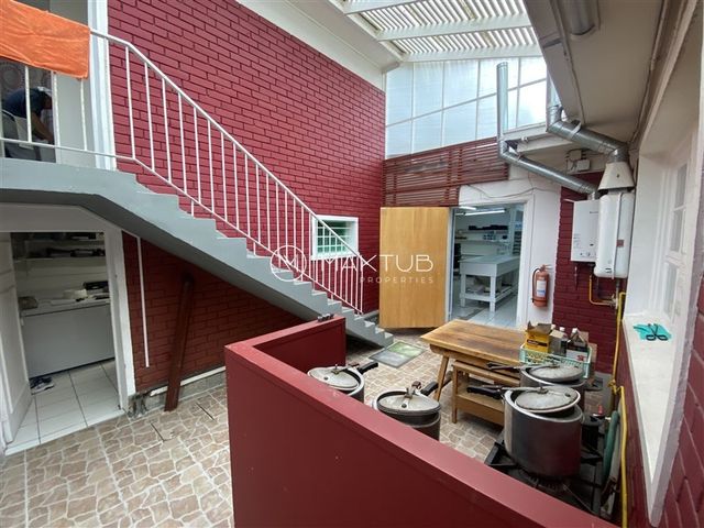 place photo 24