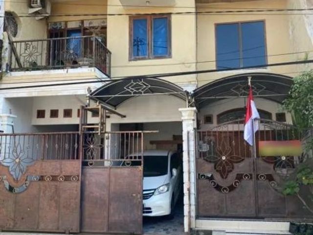 Dijual Rumah 2 Lantai Siap Huni Bronggalan Sawah Surabaya*_