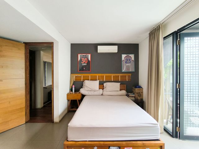 place photo 52