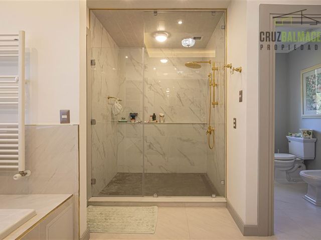 place photo 62