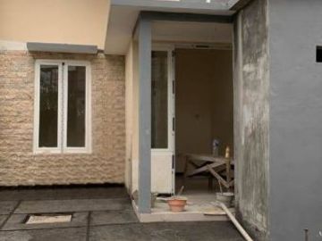 Rumah baru gress Medayu utara Hadap utara umsse