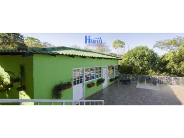 place photo 40